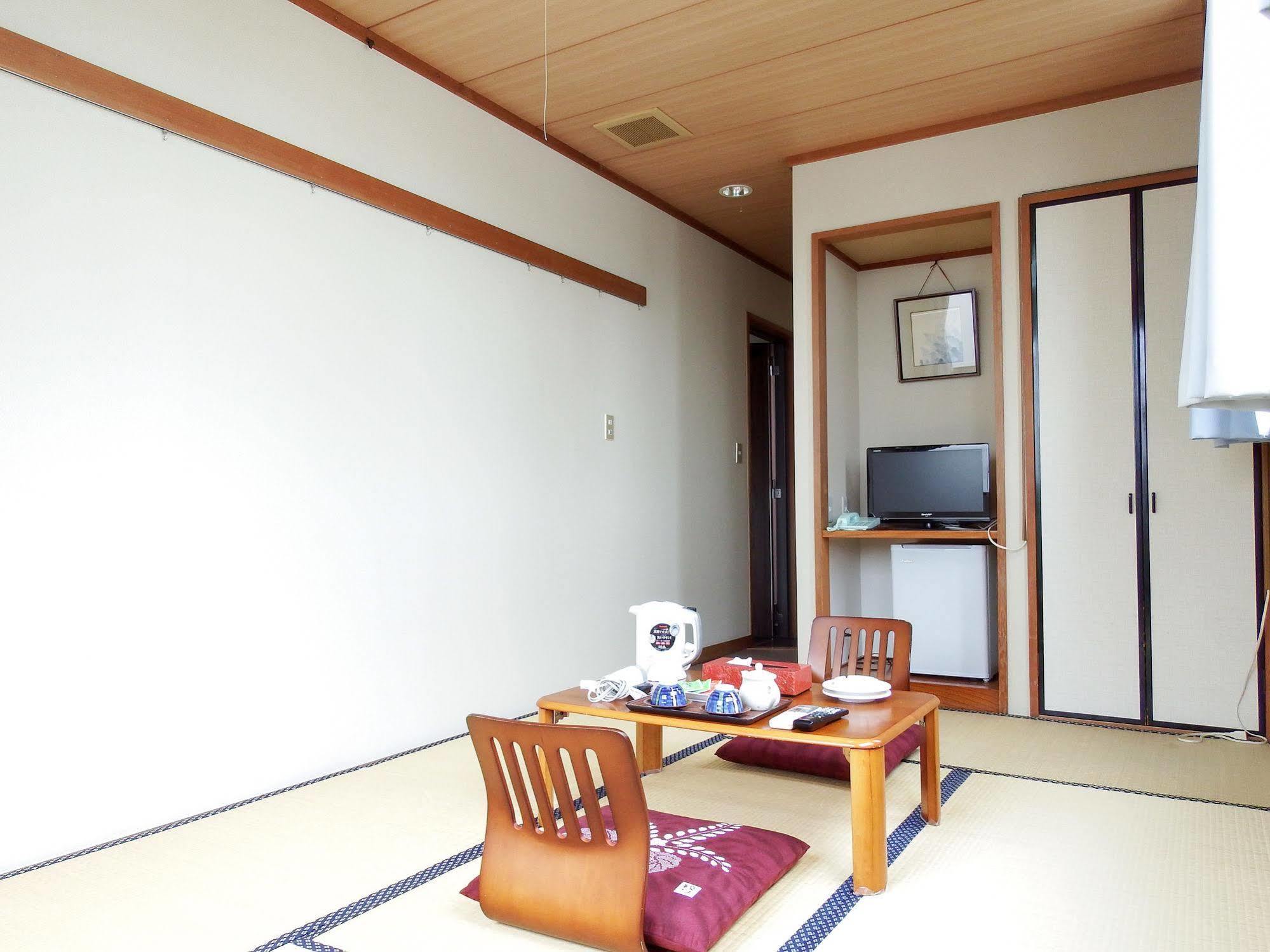 Wakatake Ryokan Kawagoe  Exterior foto